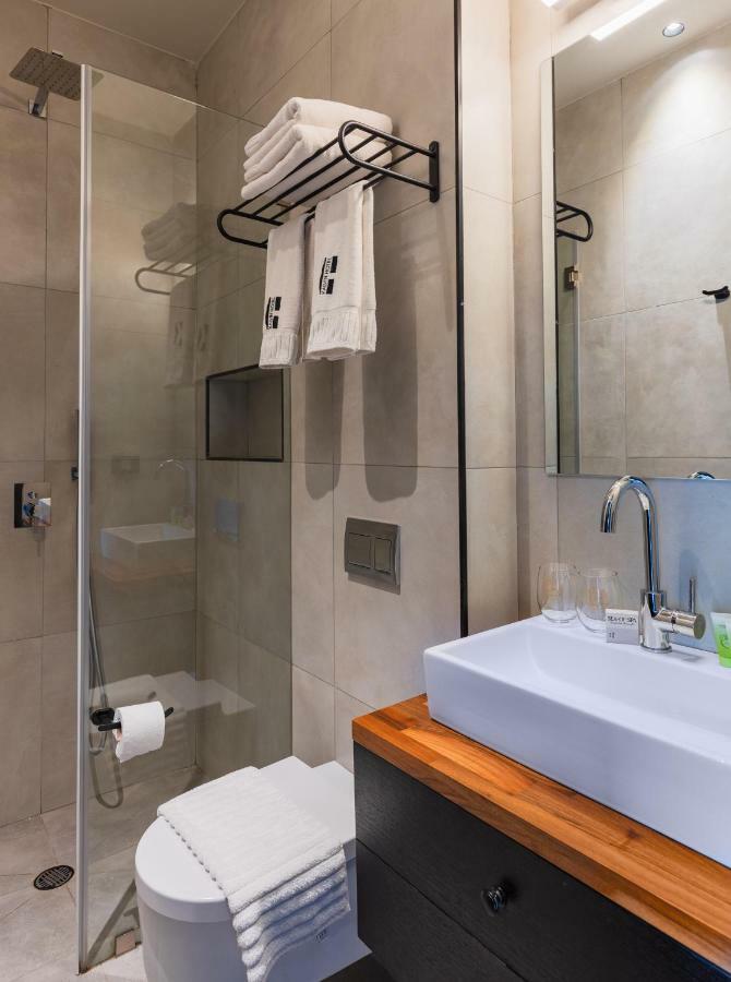 Kalvin Boutique Hotel By Levinsky Market Tel-Aviv Экстерьер фото